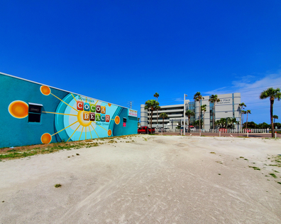 Mural in Downtown Cocoa Beach @sandyrootsphotography
